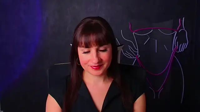 Snapshot of Violla_My chatting on December 20, 2024, 12:38 pm Violla My online show from December 20, 2024, 12:38 pm