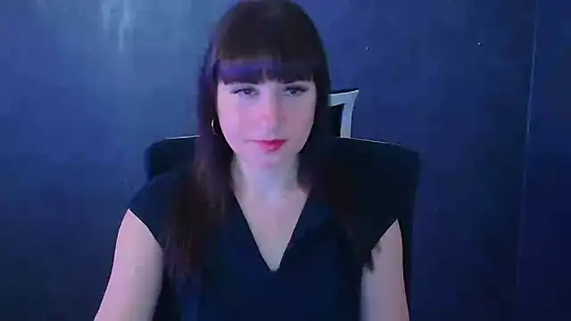 Snapshot of Violla_My chatting on December 26, 2024, 6:19 am Violla My online show from December 26, 2024, 6:19 am