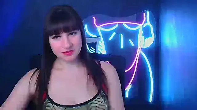 Snapshot of Violla_My chatting on January 16, 2025, 6:46 am Violla My online show from January 16, 2025, 6:46 am