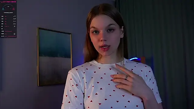 Snapshot of EdlinAlliston chatting on February 1, 2025, 1:30 pm EdlinAlliston online show from February 1, 2025, 1:30 pm