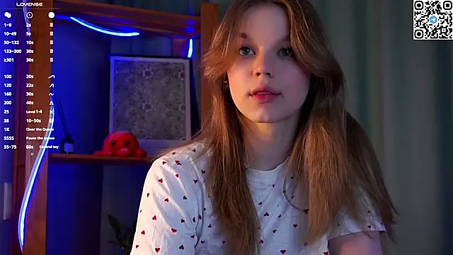 Snapshot of EdlinAlliston chatting on February 16, 2025, 1:38 pm EdlinAlliston online show from February 16, 2025, 1:38 pm