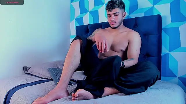 jeisonstark online show from March 12, 2025, 5:28 pm