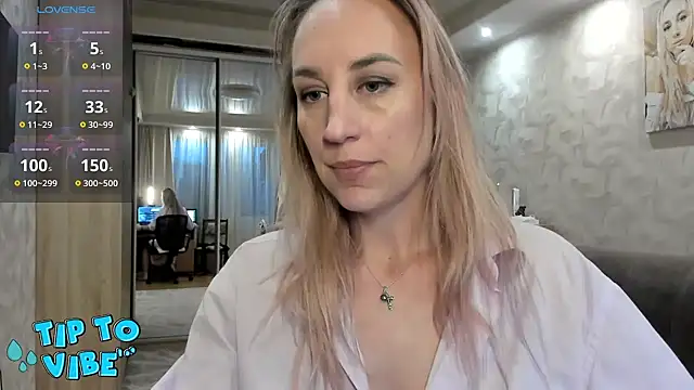 Snapshot of lady_Nati chatting on March 1, 2025, 3:27 pm lady Nati online show from March 1, 2025, 3:27 pm