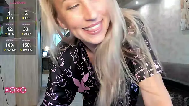 Snapshot of lady_Nati chatting on September 29, 2025, 1:38 pm lady Nati online show from September 29, 2025, 1:38 pm
