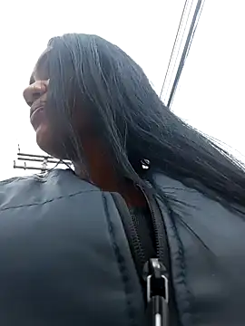 Sara-77 online show from January 5, 2025, 2:30 pm