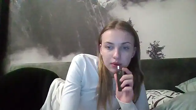 Snapshot of Sweety_Nika chatting on March 17, 2025, 9:55 pm Sweety Nika online show from March 17, 2025, 9:55 pm