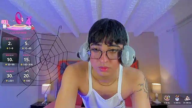 Snapshot of Dark_hairy_ chatting on October 19, 2025, 4:46 am Dark hairy online show from October 19, 2025, 4:46 am