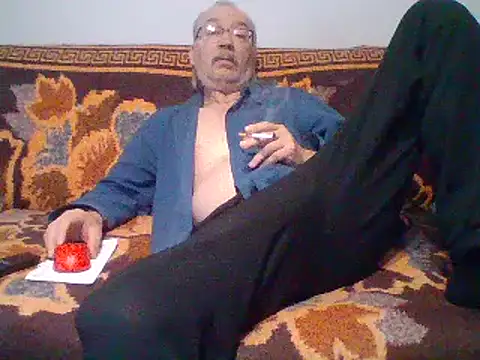 loverboyxxx69 online show from February 17, 2025, 2:42 am