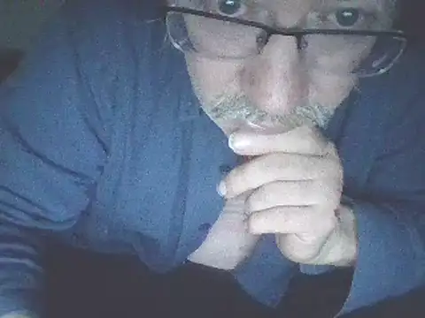 loverboyxxx69 online show from February 28, 2025, 2:42 am