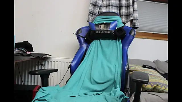 DrownMentallyyy online show from January 22, 2025, 9:54 pm