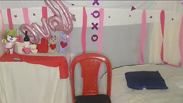 Snapshot of Lobaveterana_sex chatting on February 12, 2025, 11:51 pm Lobaveterana sex online show from February 12, 2025, 11:51 pm