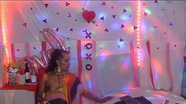 Snapshot of Lobaveterana_sex chatting on February 13, 2025, 2:56 am Lobaveterana sex online show from February 13, 2025, 2:56 am