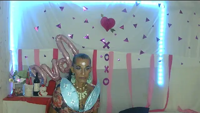 Snapshot of Lobaveterana_sex chatting on February 14, 2025, 12:19 am Lobaveterana sex online show from February 14, 2025, 12:19 am