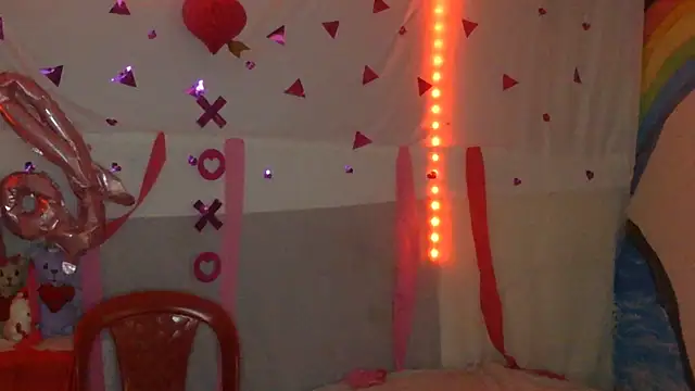 Snapshot of Lobaveterana_sex chatting on February 16, 2025, 12:19 am Lobaveterana sex online show from February 16, 2025, 12:19 am