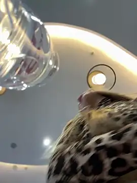 mur girl online show from December 30, 2024, 12:42 pm