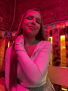 mur girl online show from February 12, 2025, 12:44 pm