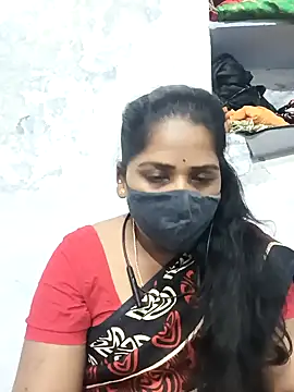 Snapshot of MaaliiiPonuTamil chatting on February 19, 2025, 7:48 pm MaaliiiPonuTamil online show from February 19, 2025, 7:48 pm