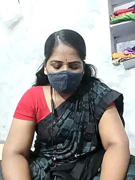 Snapshot of MaaliiiPonuTamil chatting on February 21, 2025, 5:20 pm MaaliiiPonuTamil online show from February 21, 2025, 5:20 pm