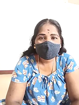 Snapshot of MaaliiiPonuTamil chatting on February 27, 2025, 7:23 am MaaliiiPonuTamil online show from February 27, 2025, 7:23 am