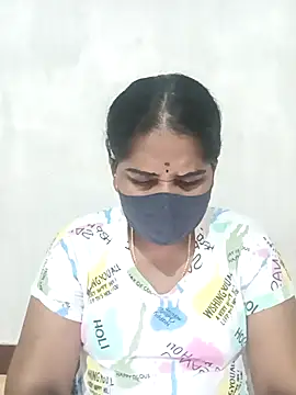 Snapshot of MaaliiiPonuTamil chatting on March 2, 2025, 2:43 pm MaaliiiPonuTamil online show from March 2, 2025, 2:43 pm