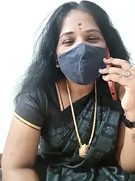 Snapshot of MaaliiiPonuTamil chatting on March 5, 2025, 4:35 pm MaaliiiPonuTamil online show from March 5, 2025, 4:35 pm