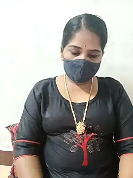 Snapshot of MaaliiiPonuTamil chatting on March 7, 2025, 4:55 pm MaaliiiPonuTamil online show from March 7, 2025, 4:55 pm