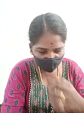 Snapshot of MaaliiiPonuTamil chatting on March 9, 2025, 3:11 am MaaliiiPonuTamil online show from March 9, 2025, 3:11 am