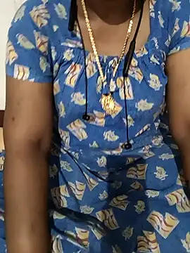 Snapshot of MaaliiiPonuTamil chatting on March 10, 2025, 1:21 pm MaaliiiPonuTamil online show from March 10, 2025, 1:21 pm