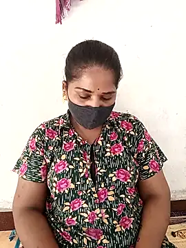 Snapshot of MaaliiiPonuTamil chatting on March 13, 2025, 3:54 am MaaliiiPonuTamil online show from March 13, 2025, 3:54 am