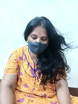 Snapshot of MaaliiiPonuTamil chatting on March 17, 2025, 3:40 pm MaaliiiPonuTamil online show from March 17, 2025, 3:40 pm