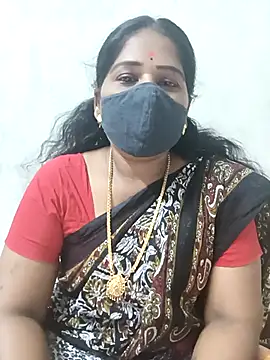 Snapshot of MaaliiiPonuTamil chatting on March 18, 2025, 4:37 pm MaaliiiPonuTamil online show from March 18, 2025, 4:37 pm