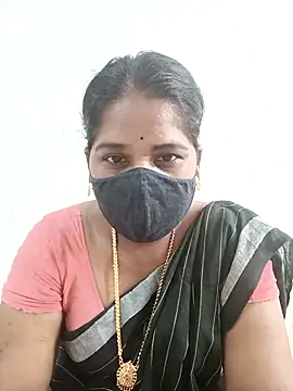 Snapshot of MaaliiiPonuTamil chatting on March 21, 2025, 3:01 am MaaliiiPonuTamil online show from March 21, 2025, 3:01 am