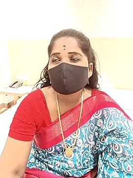 Snapshot of MaaliiiPonuTamil chatting on March 22, 2025, 7:31 pm MaaliiiPonuTamil online show from March 22, 2025, 7:31 pm