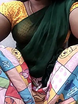 Snapshot of MaaliiiPonuTamil chatting on September 12, 2025, 1:28 am MaaliiiPonuTamil online show from September 12, 2025, 1:28 am