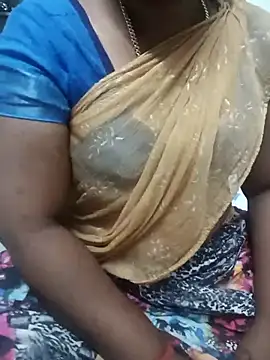 Snapshot of MaaliiiPonuTamil chatting on September 12, 2025, 4:40 pm MaaliiiPonuTamil online show from September 12, 2025, 4:40 pm