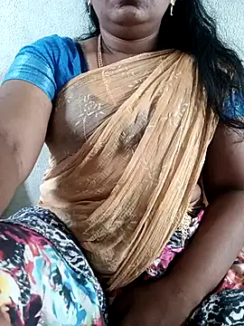 Snapshot of MaaliiiPonuTamil chatting on September 13, 2025, 4:45 am MaaliiiPonuTamil online show from September 13, 2025, 4:45 am