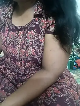 Snapshot of MaaliiiPonuTamil chatting on September 20, 2025, 4:19 pm MaaliiiPonuTamil online show from September 20, 2025, 4:19 pm