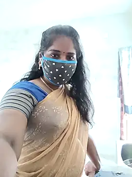 Snapshot of MaaliiiPonuTamil chatting on September 21, 2025, 4:36 am MaaliiiPonuTamil online show from September 21, 2025, 4:36 am