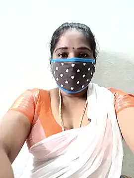 Snapshot of MaaliiiPonuTamil chatting on September 22, 2025, 11:34 am MaaliiiPonuTamil online show from September 22, 2025, 11:34 am