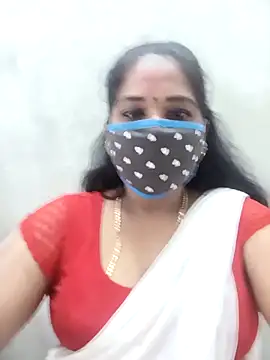 Snapshot of MaaliiiPonuTamil chatting on October 4, 2025, 1:25 am MaaliiiPonuTamil online show from October 4, 2025, 1:25 am