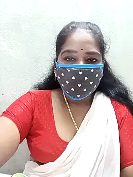 Snapshot of MaaliiiPonuTamil chatting on October 11, 2025, 12:54 am MaaliiiPonuTamil online show from October 11, 2025, 12:54 am