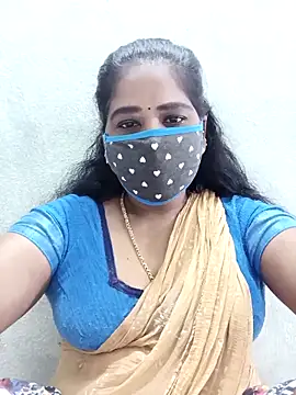 Snapshot of MaaliiiPonuTamil chatting on October 22, 2025, 2:56 am MaaliiiPonuTamil online show from October 22, 2025, 2:56 am