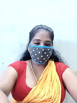 Snapshot of MaaliiiPonuTamil chatting on October 23, 2025, 1:05 am MaaliiiPonuTamil online show from October 23, 2025, 1:05 am