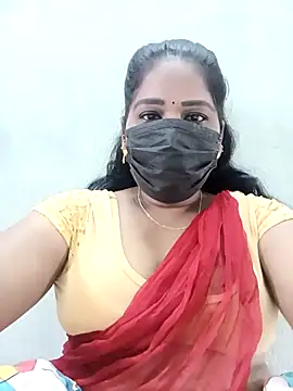 Snapshot of MaaliiiPonuTamil chatting on November 12, 2025, 1:28 am MaaliiiPonuTamil online show from November 12, 2025, 1:28 am