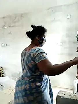 Snapshot of MaaliiiPonuTamil chatting on November 28, 2025, 4:37 am MaaliiiPonuTamil online show from November 28, 2025, 4:37 am