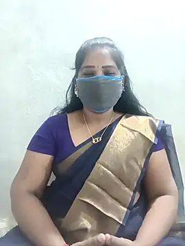 Snapshot of MaaliiiPonuTamil chatting on December 1, 2025, 6:35 pm MaaliiiPonuTamil online show from December 1, 2025, 6:35 pm