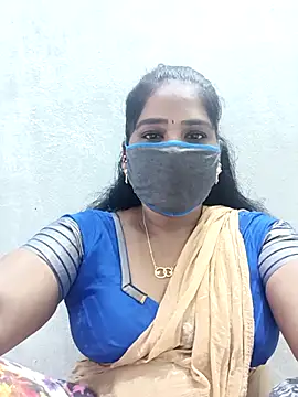 Snapshot of MaaliiiPonuTamil chatting on December 3, 2025, 1:24 am MaaliiiPonuTamil online show from December 3, 2025, 1:24 am