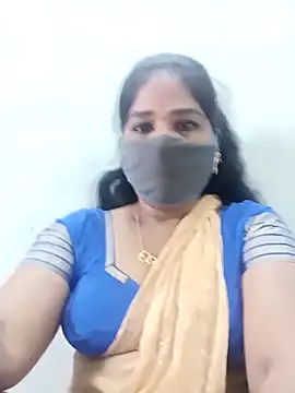 Snapshot of MaaliiiPonuTamil chatting on December 17, 2025, 2:06 am MaaliiiPonuTamil online show from December 17, 2025, 2:06 am