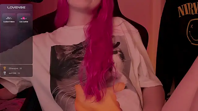 Snapshot of h2h0e chatting on October 11, 2025, 7:56 pm h2h0e online show from October 11, 2025, 7:56 pm