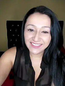 Snapshot of ArianaMist chatting on January 9, 2025, 1:18 am ArianaMist online show from January 9, 2025, 1:18 am